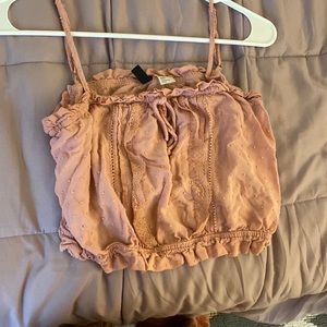 Lacey crop top🫰🏼